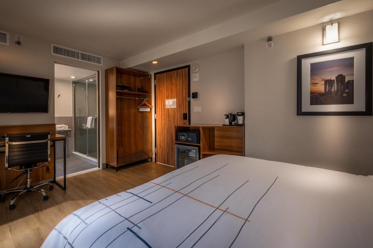 La Quinta By Wyndham Time Square South Hotell New York Exteriör bild